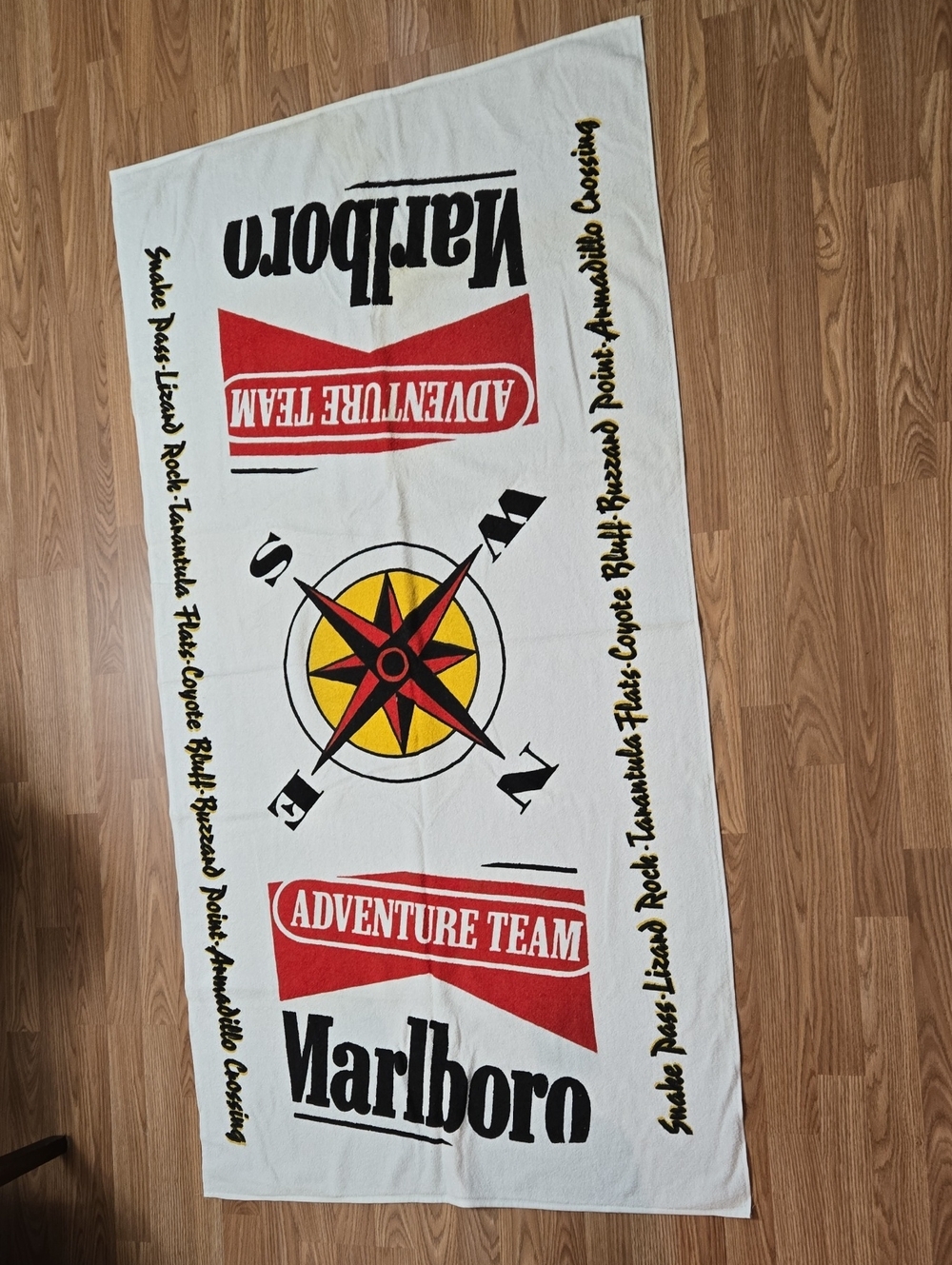 Vintage 90s Marlboro Beach Towel